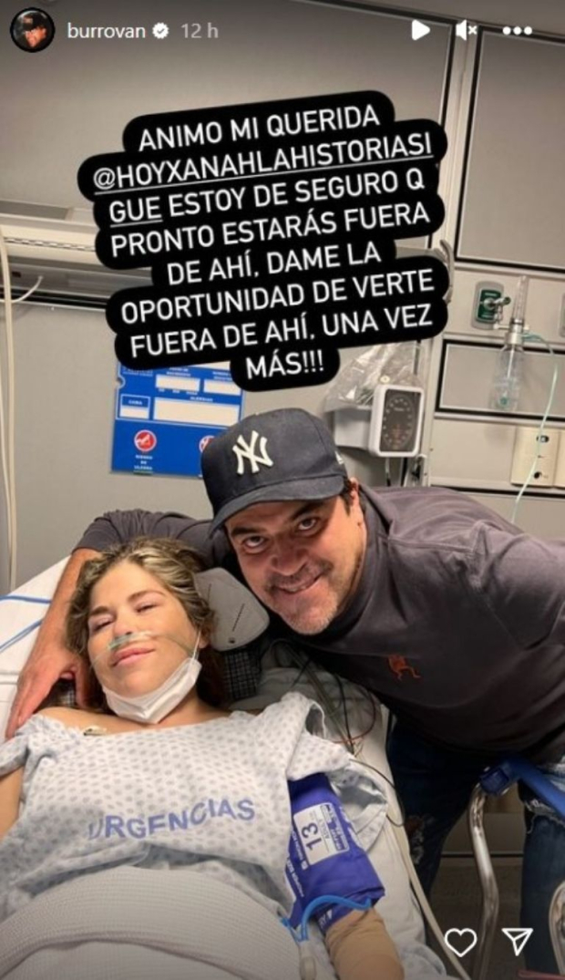 El Burro Van Ranking con su cuñada en el hospital.