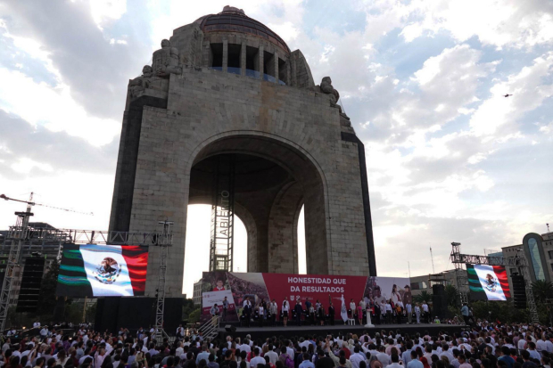 Más de 80 mil personas acudieron al Monumento a la Revolución para presenciar el último Informe de Gobierno de Sheinbaum.