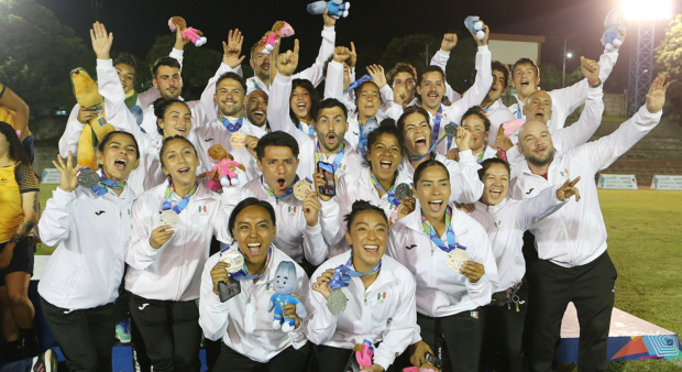 El equipo mexicano de rugby logró preseas en los JCC 2023.