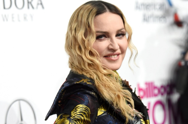 Madonna fue hospitalizada e intubada de emergencia tras ser hallada inconsciente