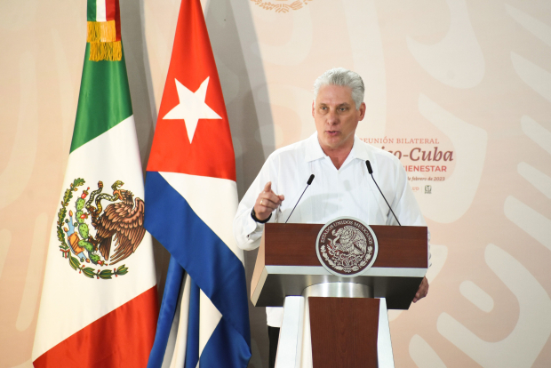 El presidente de Cuba, Miguel Díaz-Canel, durante la reunión con médicos del programa IMSS-Bienestar, en Campeche, el pasado 11 de febrero.