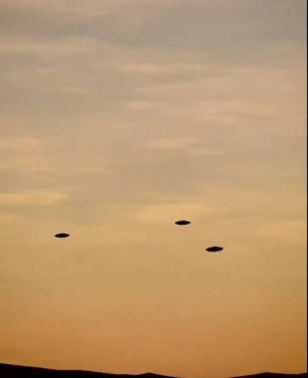 Nuevo avistamiento de tres naves extraterrestres en los cielos de Nevada.