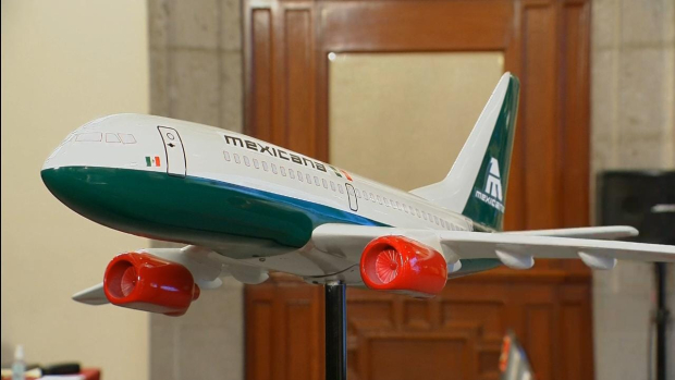 Gobierno de AMLO logra acuerdo histórico para la compra-venta de Mexicana de Aviación.