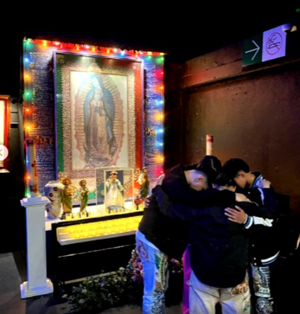 Critican a Yahritza y su Esencia por foto frente a la Virgen de Guadalupe.