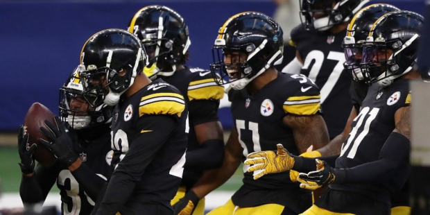 Los Steelers celebran una anotación en la NFL