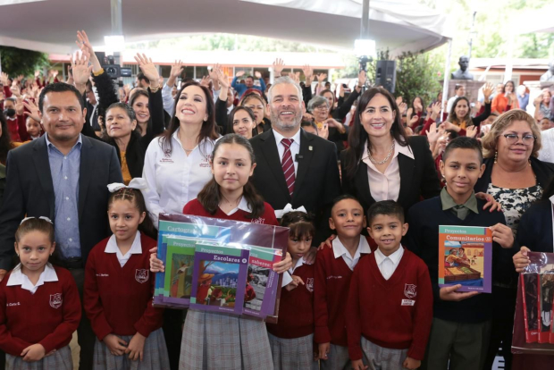 Gobierno de Michoacán distribuyó más de 4.3 millones de libros de texto.