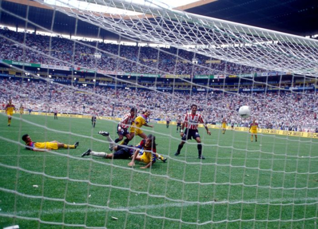 El Rebaño Sagrado humilló 5-0 a los de Coapa en la cancha del Jalisco en la Fecha 3 del Invierno 1996, el primero de los torneos cortos.