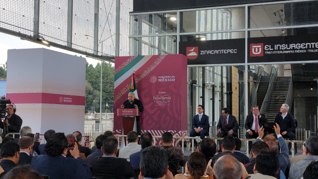 El presidente López Obrador durante inauguración del Tren Interurbano.
