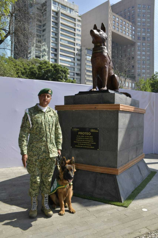 En el evento estuvo como invitado especial “Arkadas”, el canino que fue donado por el Gobierno de Turquía, en reconocimiento a la labor que realizó Proteo.