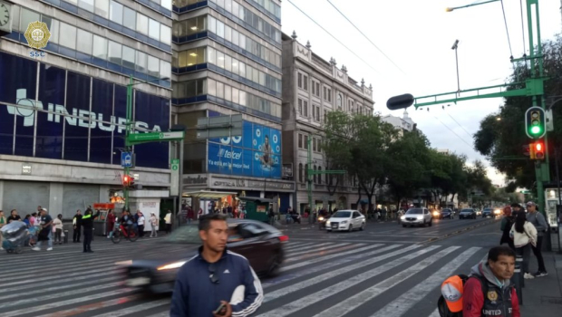 Ya cerrada Avenida Juárez y Eje Central