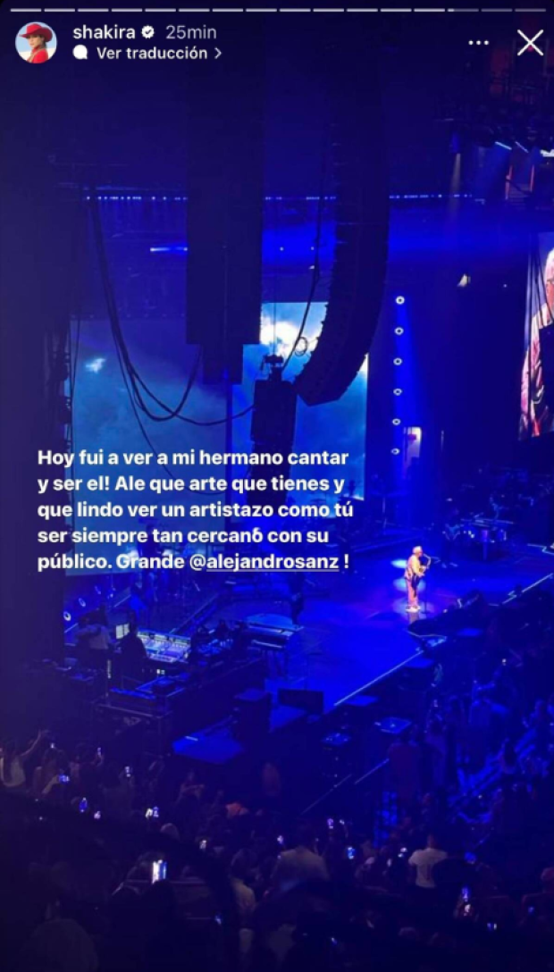 Shakira visita a Alejandro Sanz en su show en Miami.