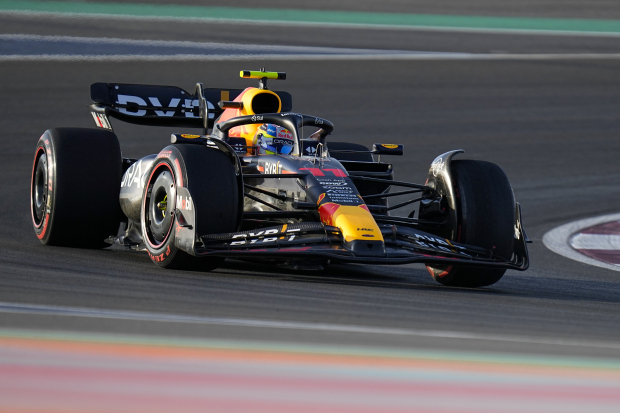 Checo Pérez largó el Gran Premio de Qatar de F1 desde la posición 13.