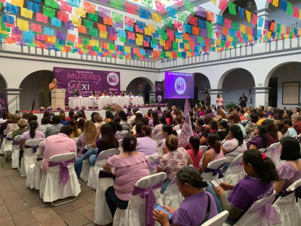 Mujeres de Morelos impulsan a Claudia Sheinbaum a la presidencia en 2024