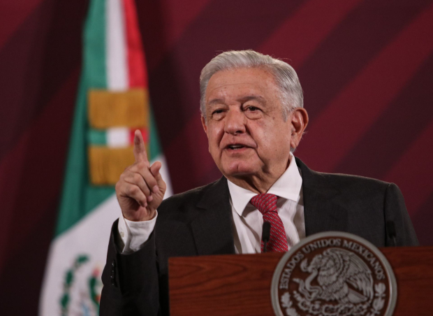 Presidente López Obrador dijo que aumento en salario mínimo es "histórico".