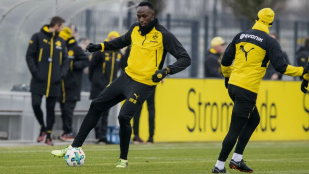 Usain Bolt entrenó con el Borussia Dortmund en 2018