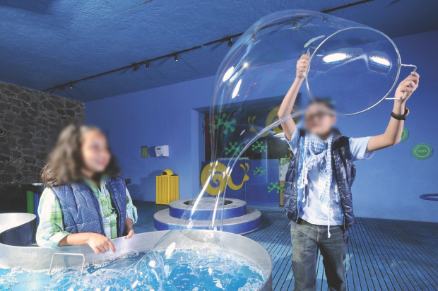 Uno de los atractivos del museo es el área para hacer burbujas.