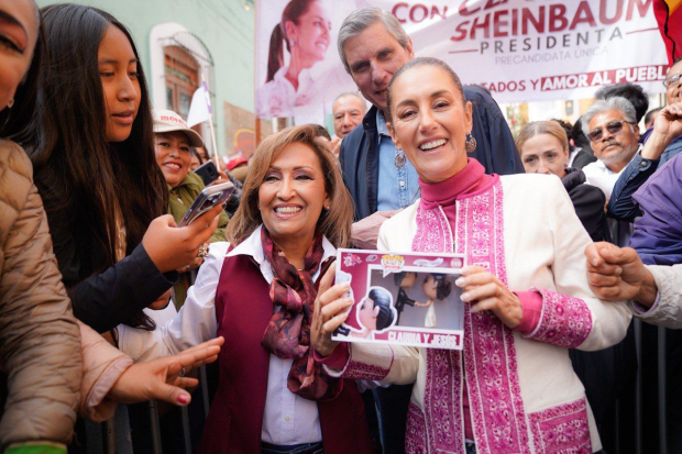 Lorena Cuellar, gobernadora de Tlaxcala y Claudia Sheinbaum, aspirante a la Presidencia de la República