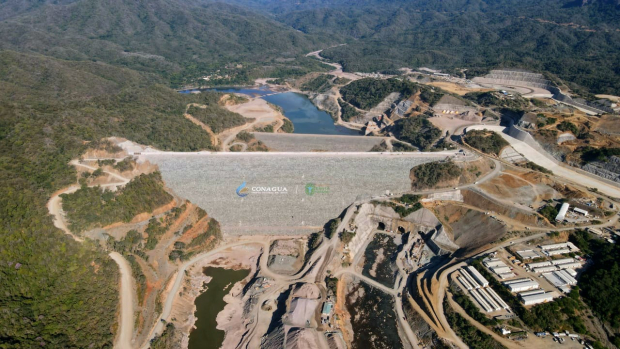 Inaugura AMLO presa Santa María en Sinaloa, tras abandono de ocho años