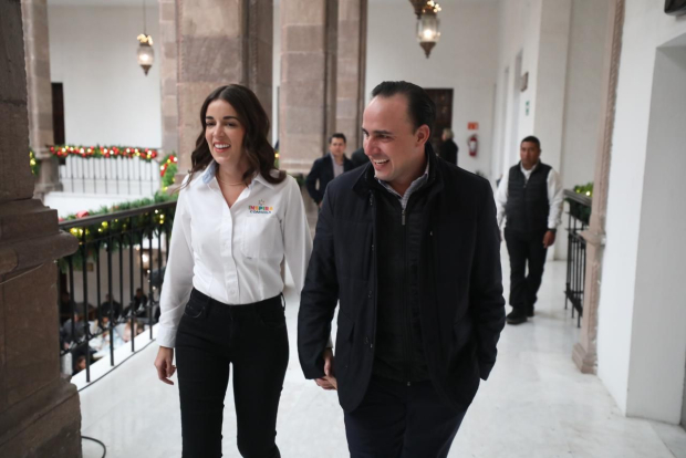 Manolo Jiménez reiteró todo su apoyo y respaldo al equipo de Inspira Coahuila, que es una parte importante del gobierno al tener la encomienda de hacer que se cumplan los compromisos con la gente.
