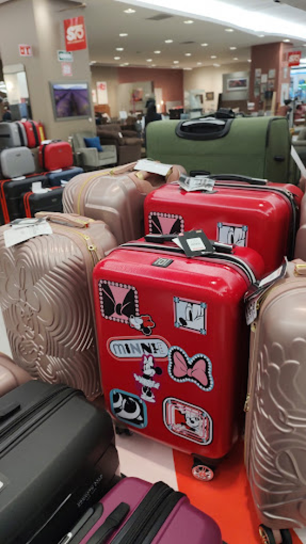 Hay maletas de viaje baratas y con diseños originales.