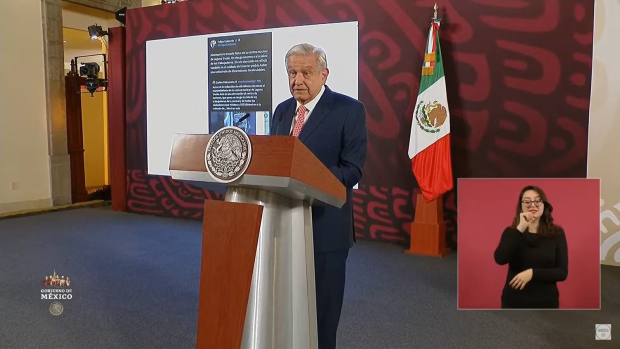 López Obrador en Palacio Nacional.