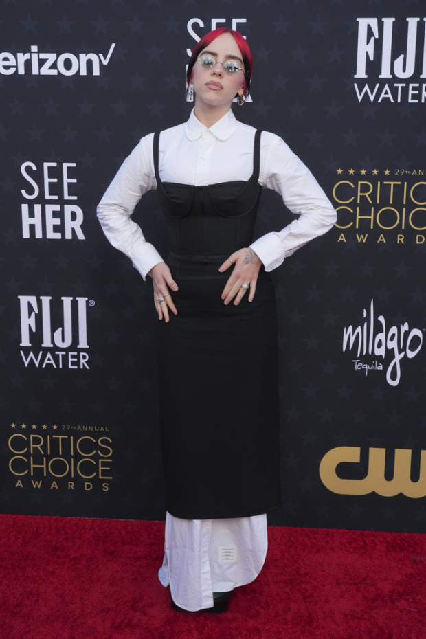 Billie Eilish en los Critics Choice Awards
