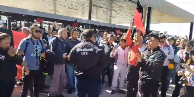 Trabajadores de Audi en Puebla se van a huelga.