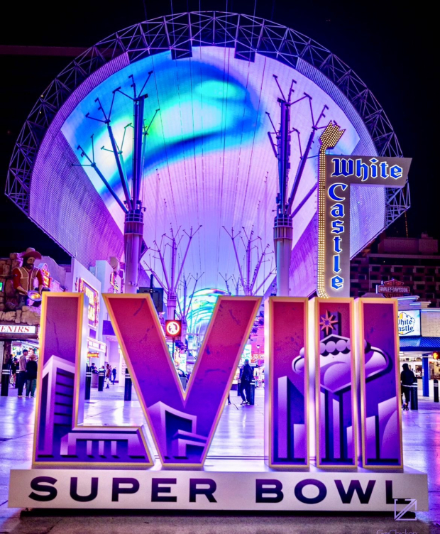Las Vegas se viste para el Super Bowl LVIII