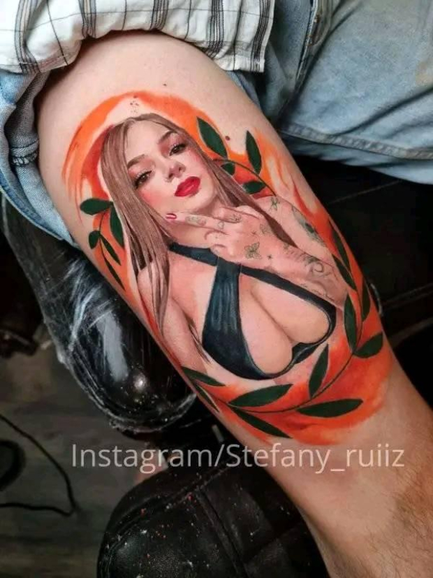 Fans se tatúan a Karely Ruiz
