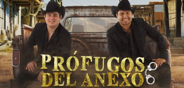 Cartel de la gira Prófugos del Anexo de Julión Álvarez y Alfredo Olivas