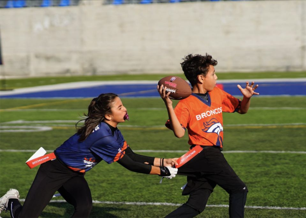NFL México y Broncos de Denver promueven el desarrollo del deporte