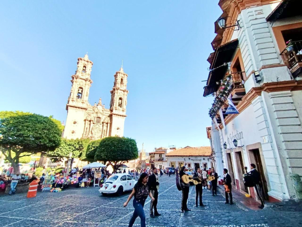 Los destinos turísticos de Guerrero esperan una gran afluencia en Semana Santa.