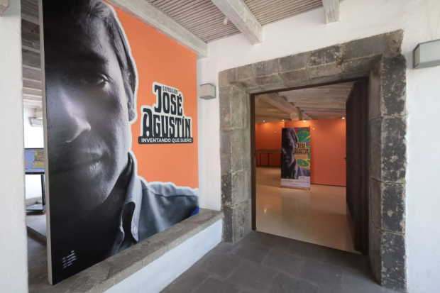Habrá un homenaje a José Agustín en Los Pinos.