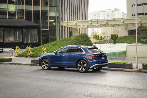Audi de México lanza el modelo más deportivo de la familia Q: el SQ8 TFSI.