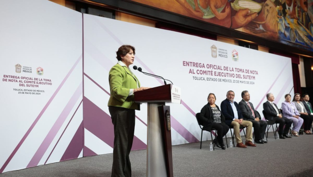 Delfina Gómez reconoció la contribución del SUTEYM al pueblo mexiquense a través del servicio púbico y su compromiso con la justicia laboral.