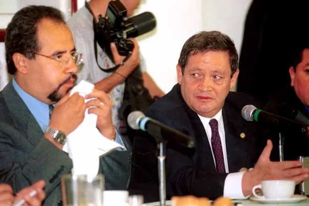 Samuel del Villar en conferencia de prensa sobre el asesinato de Paco Stanley