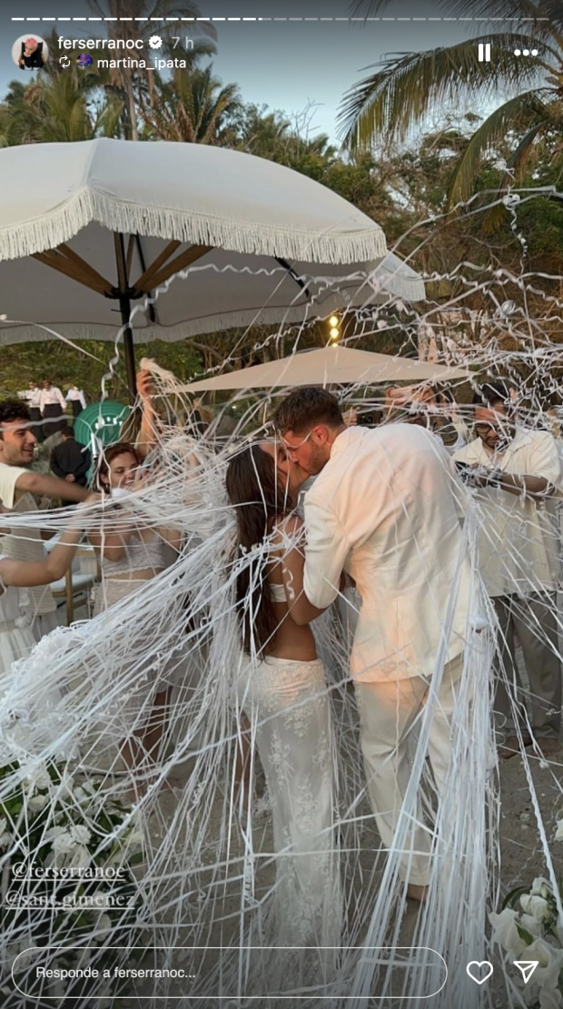Santiago Giménez y Fernanda Serrano celebraron su boda en Punta Mita.