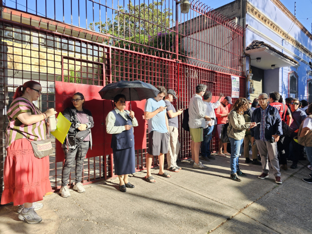 Vecinos de la alcaldía BJ esperan que abran las casillas para votar