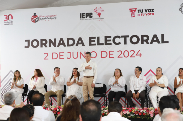 Rutilio Escandón participó en la jornada electoral del domingo.