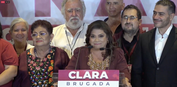 Clara Brugada, candidata por Morena a la jefatura de Gobierno de la CDMX, en conferencia de prensa donde se declara ganadora en la capital.