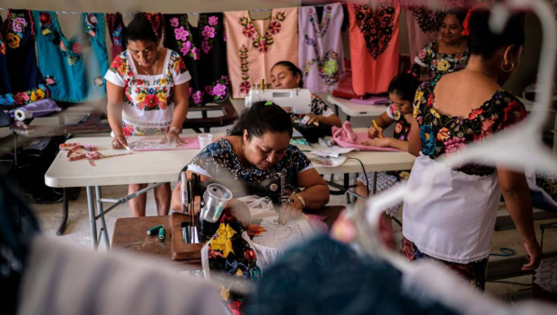 Los artesanos de Quintana Roo podrán exhibir y comercializar sus productos y mercancías en línea, sin costo de registro y publicación.