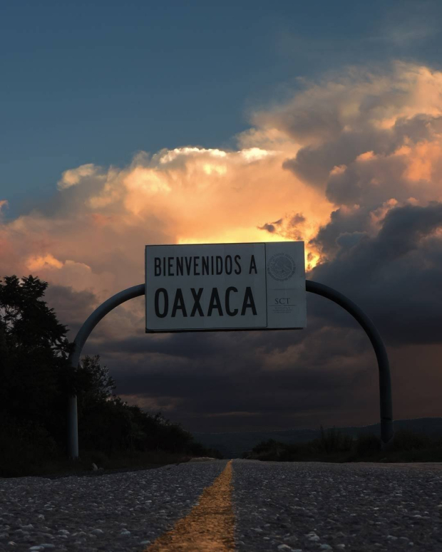 Letrero de "Bienvenidos a Oaxaca"