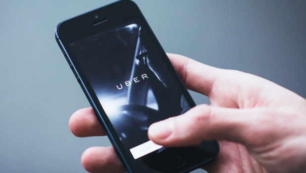 Uber ofrece asistencia en caso de accidentes.