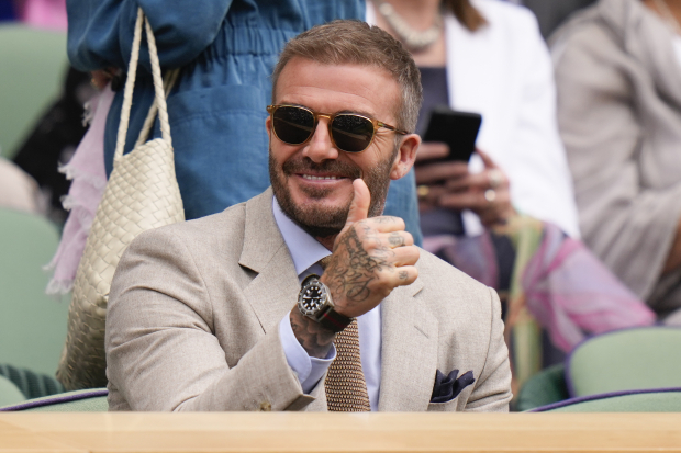 David Beckham durante la final varonil de Wimbledon 2024.