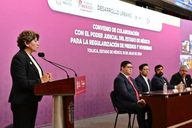 El convenio busca agilizar trámites jurídicos, brindando certeza patrimonial a miles de familias mexiquenses.