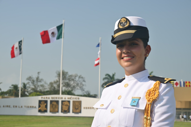 Ceremonia de graduación de la Heroica Escuela Naval Militar.