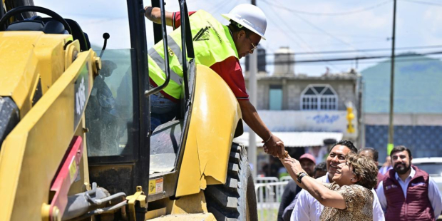 Delfina Gómez Álvarez anunció que próximamente se acercarán servicios a los habitantes de Tezoyuca a través las Caravanas por la Justicia Cotidiana; las Jornadas de Salud.