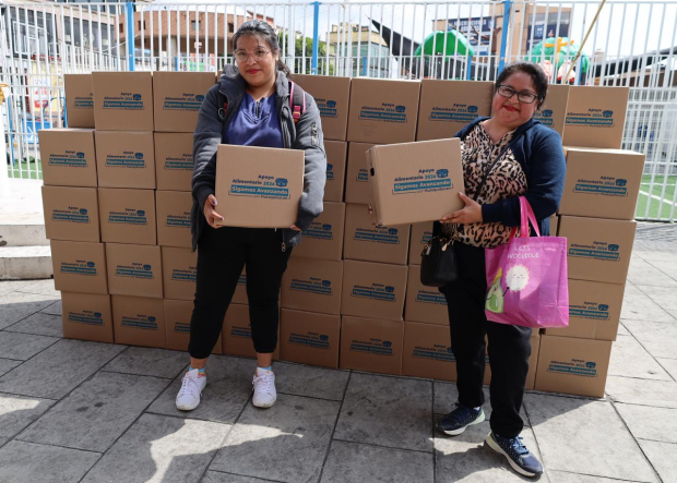 Apoyos alimentarios benefician a 49 comunidades en Huixquilucan.