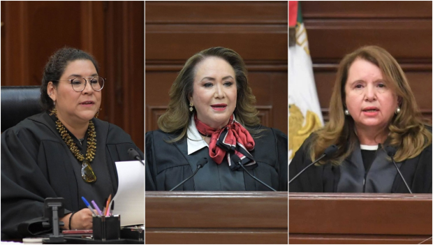 De izquierda a derecha: Lenia Batres, Yasmín Esquivel y Loretta Ortiz