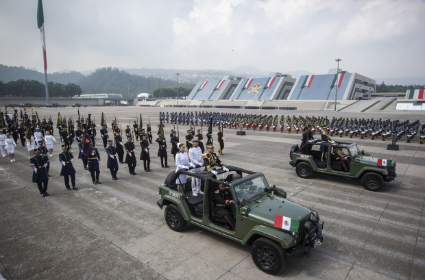 Elementos de diferentes cuerpos de las Fuerzas Armadas participaron en el ensayo, ayer.